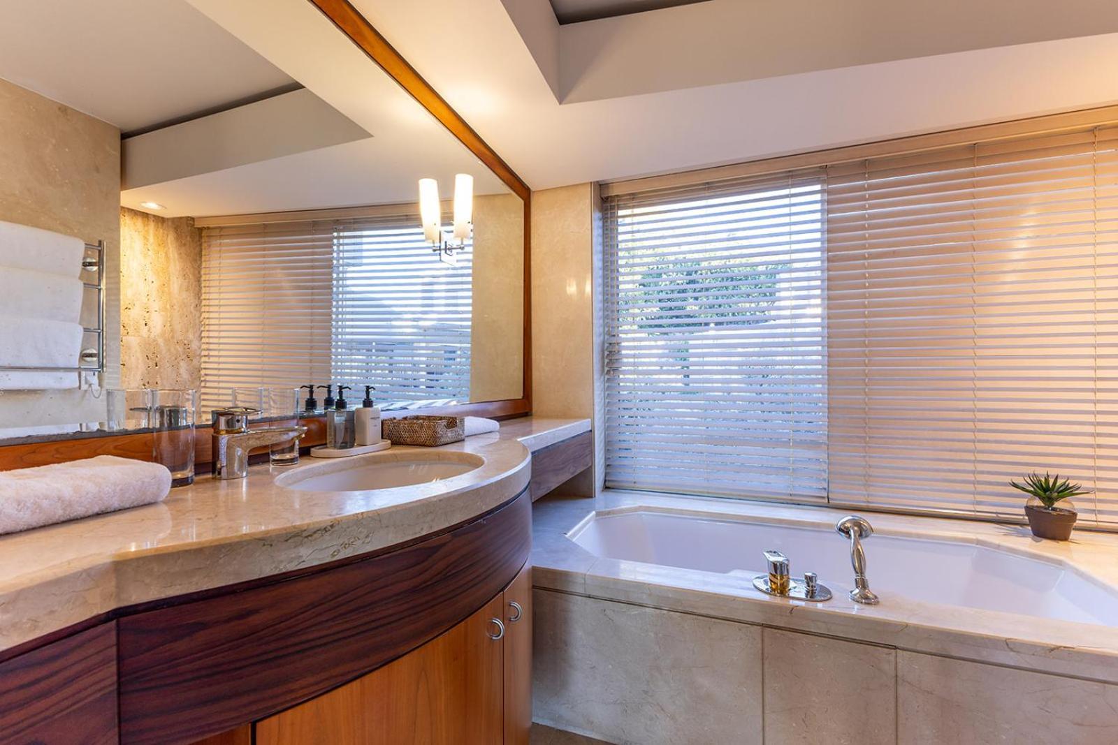 The Marvel Beach House Cape Town Bagian luar foto
